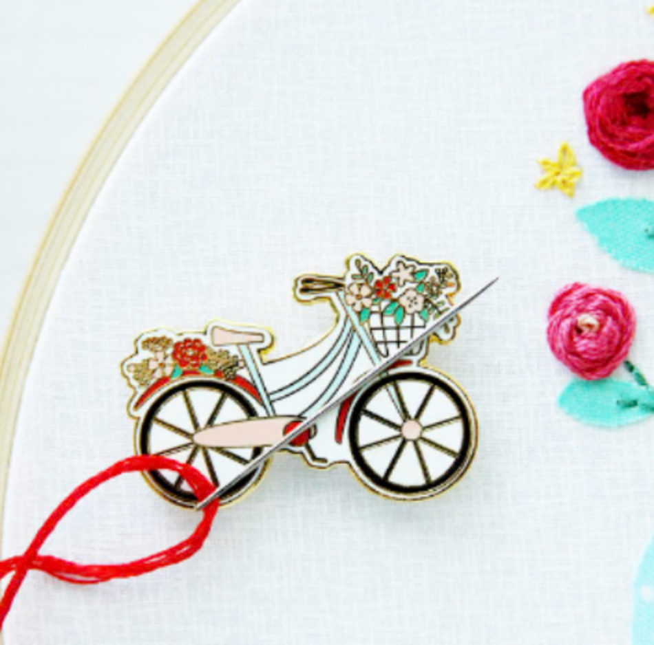 Vintage Bicycle Magnetic Needle Minder