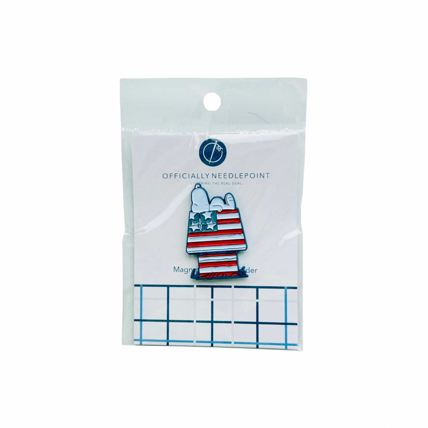 PEANUTS Snoopy on Patriotic House Needleminder