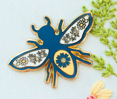 Sweet Bee Needle Minder